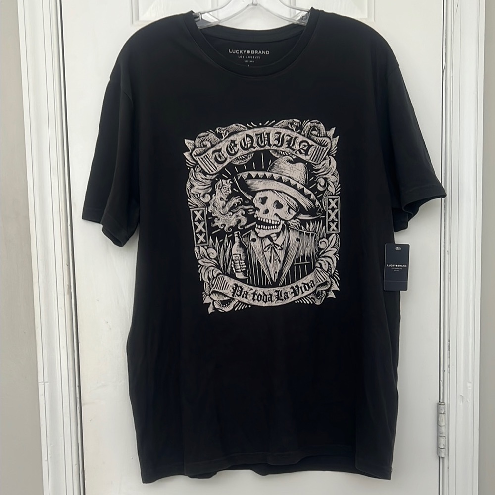 Lucky Brand Black Short Sleeve Tee with Graphic Design